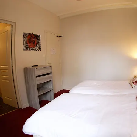 Garden Centre Gare Hotel 3*